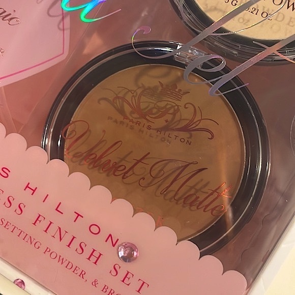 🆕 Paris Hilton “All Set” Rare 3-Piece Flawless Makeup Finishing System - Picture 6 of 8